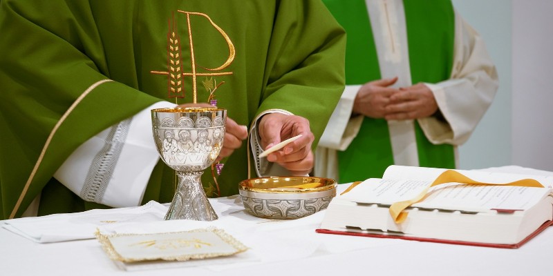 Odnowiony kalendarz liturgiczny zatwierdzony przez Watykan
