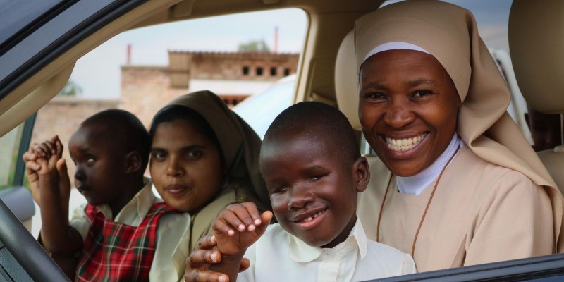 Razem dla świata - misje sercańskie