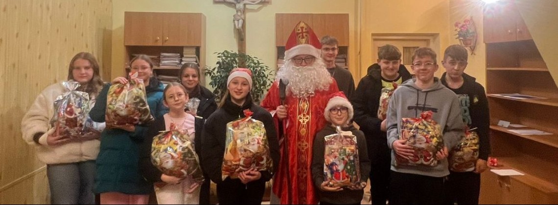 Przyniósł prezenty i radość 