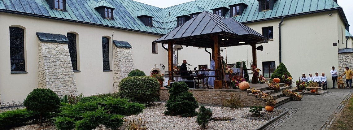 Historia klasztoru w Kątach Starych