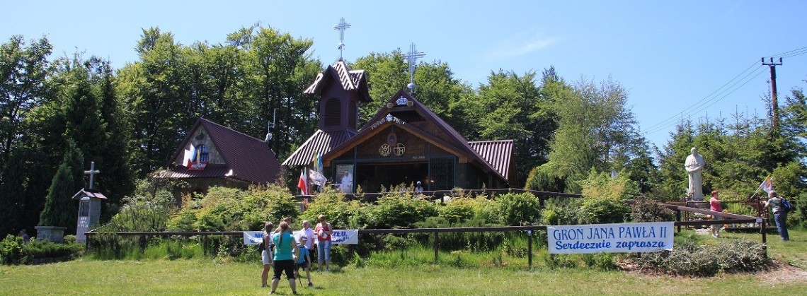 Beskid Mały: trzeciomajowe obchody na Groniu Jana Pawła II