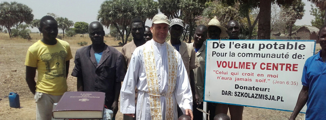 „Szkoły z Misją” wybudowały studnię w Czadzie!