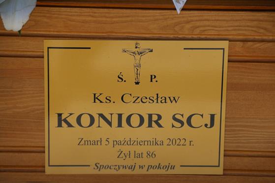 2022-10-10 Pogrzeb ks Czeslaw Konior (26).jpg