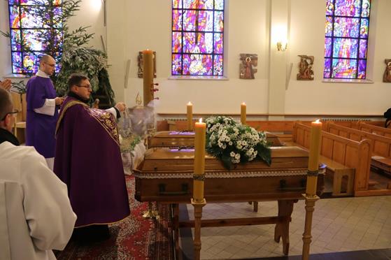 Pogrzeb księży Franciszka i Stefana (30).JPG